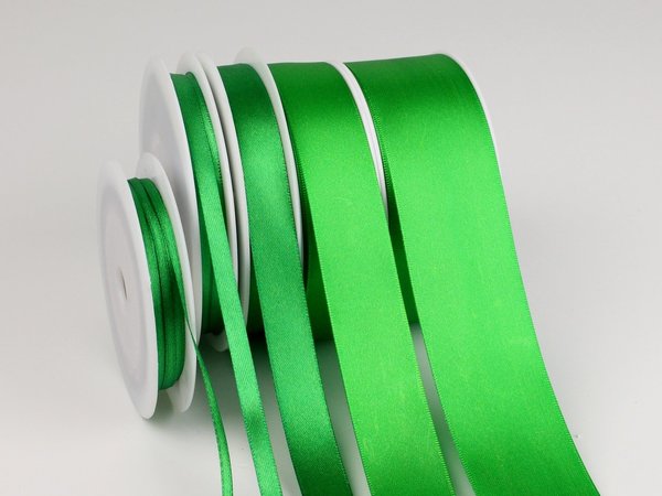 Doppelsatinband grün versch. Breiten und Längen